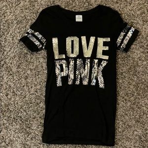 Like new PINK Victoria’s Secret tee